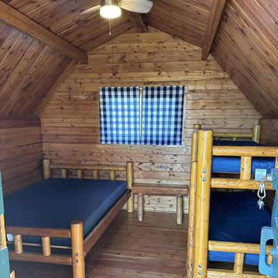 1 Room Cabin Rental 03