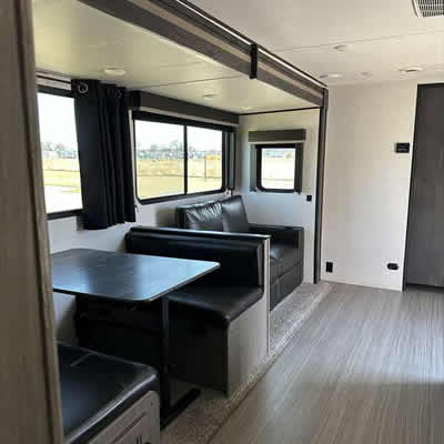 1 Room Cabin Rental 03
