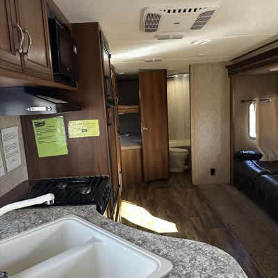 1 Room Cabin Rental 03